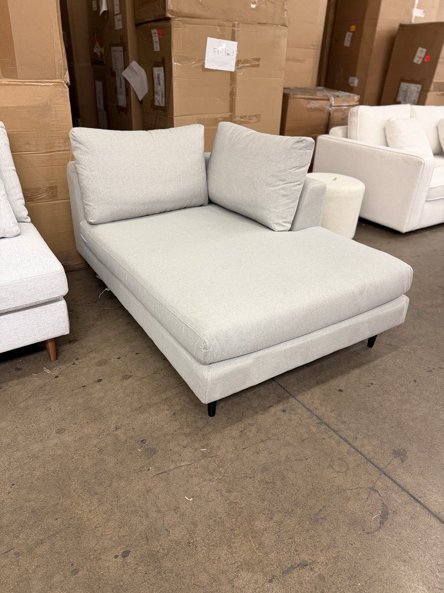 IDF240572 Part Sofa Asher