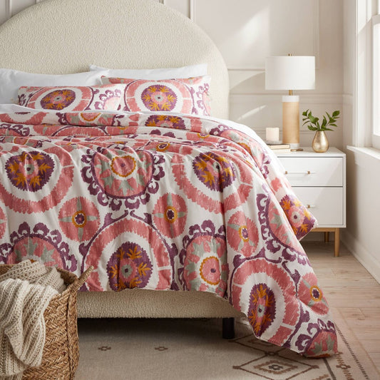 AC250736 Suzani Print Comforter and Sham Set