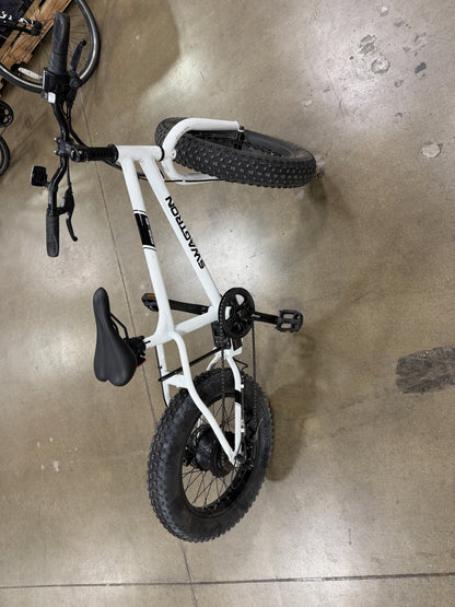AC260132 Swagtron EB6 Bandit EBike Fat Tire Electric Bike 350W High-speed Power Assist, Removable Battery, Dual Disc Brakes, Shimano SIS Shifting Built for Trail Riding