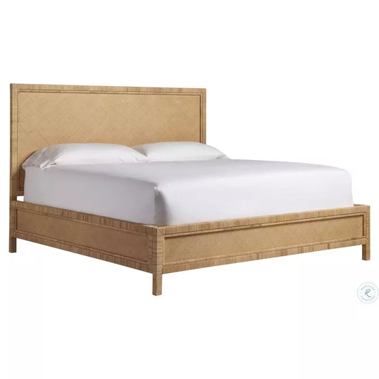 BJF250299 Coastal Living Long Key Wrapped Split Rattan And Raffia Queen Panel Long Key Bed
Used-good condition/missing legs