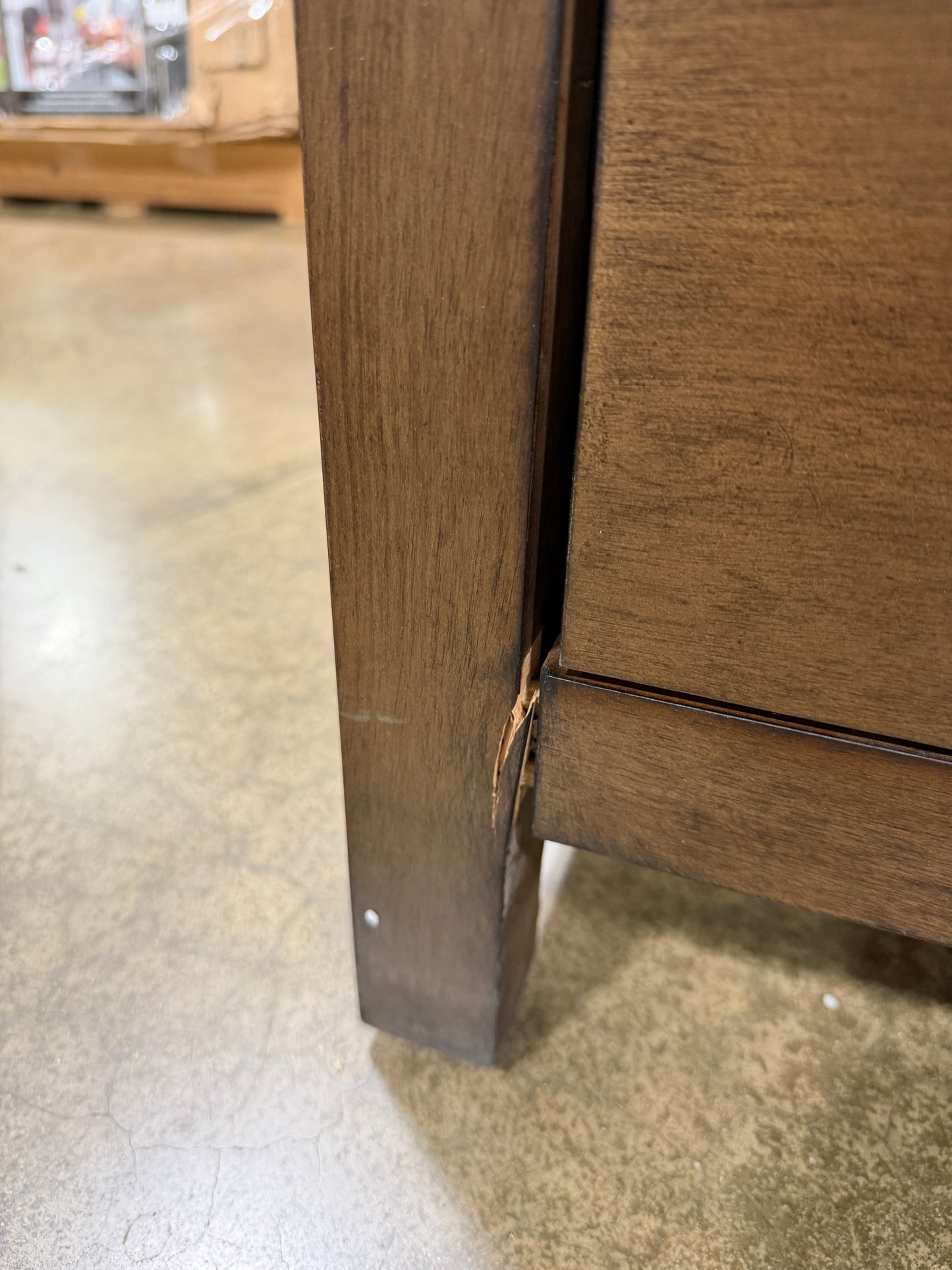 BJF250323 Ludlow 6-Drawer Dresser with Mirror Set - Medium Brown Wood Finish - Damage