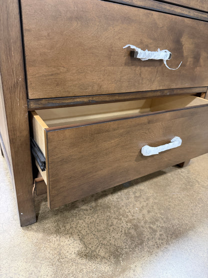 BJF250323 Ludlow 6-Drawer Dresser with Mirror Set - Medium Brown Wood Finish - Damage
