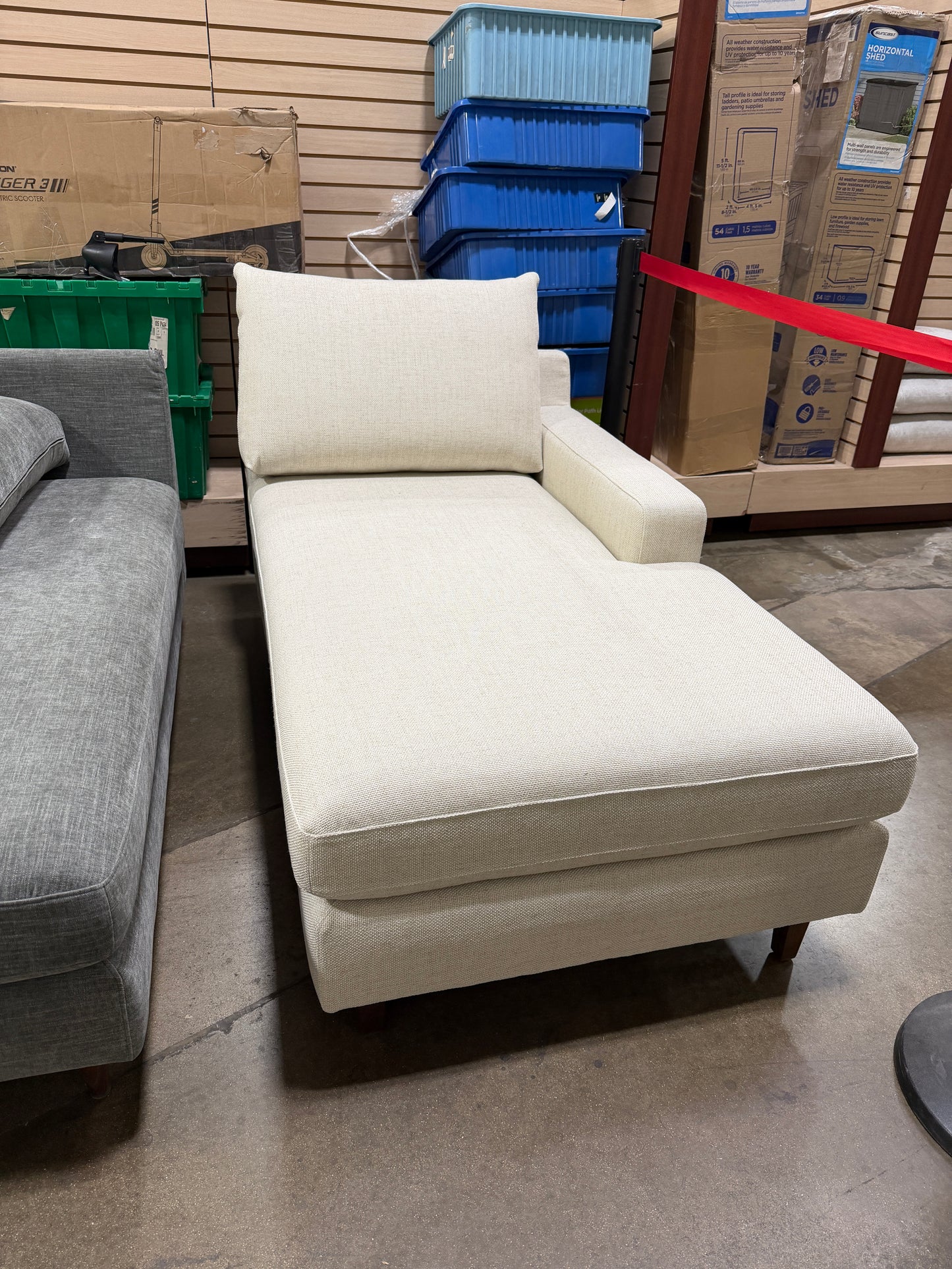 IDF240613 Right Facing Chaise Sloan PW-004