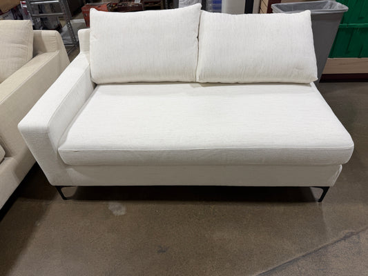 IDF240615 Part Sofa Sloan CU-155