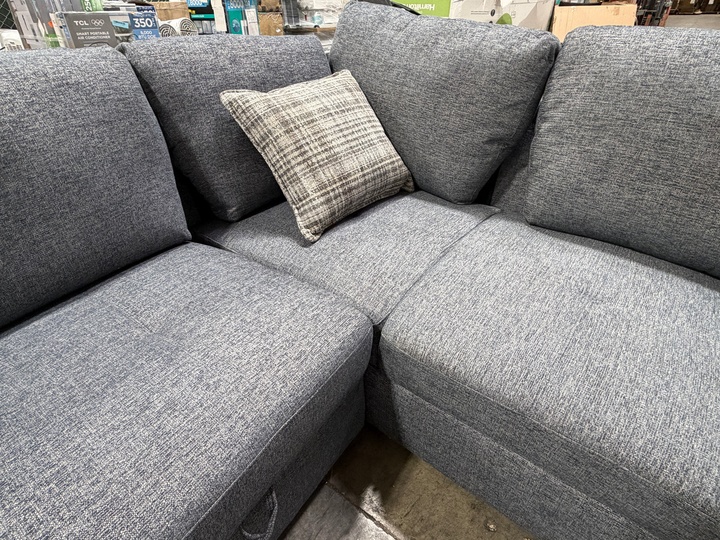 BJF250370 Laguna Sectional with Pop-Up Sleeper & Storage Chaise - Damaged
