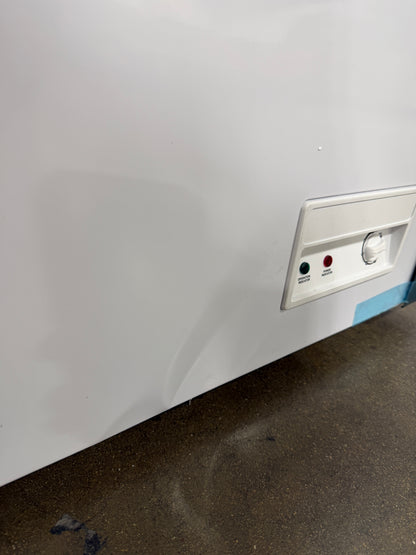 AC260018 21 CU FT CHEST FREEZER Hamilton Beach - HBFRF2129 Dented