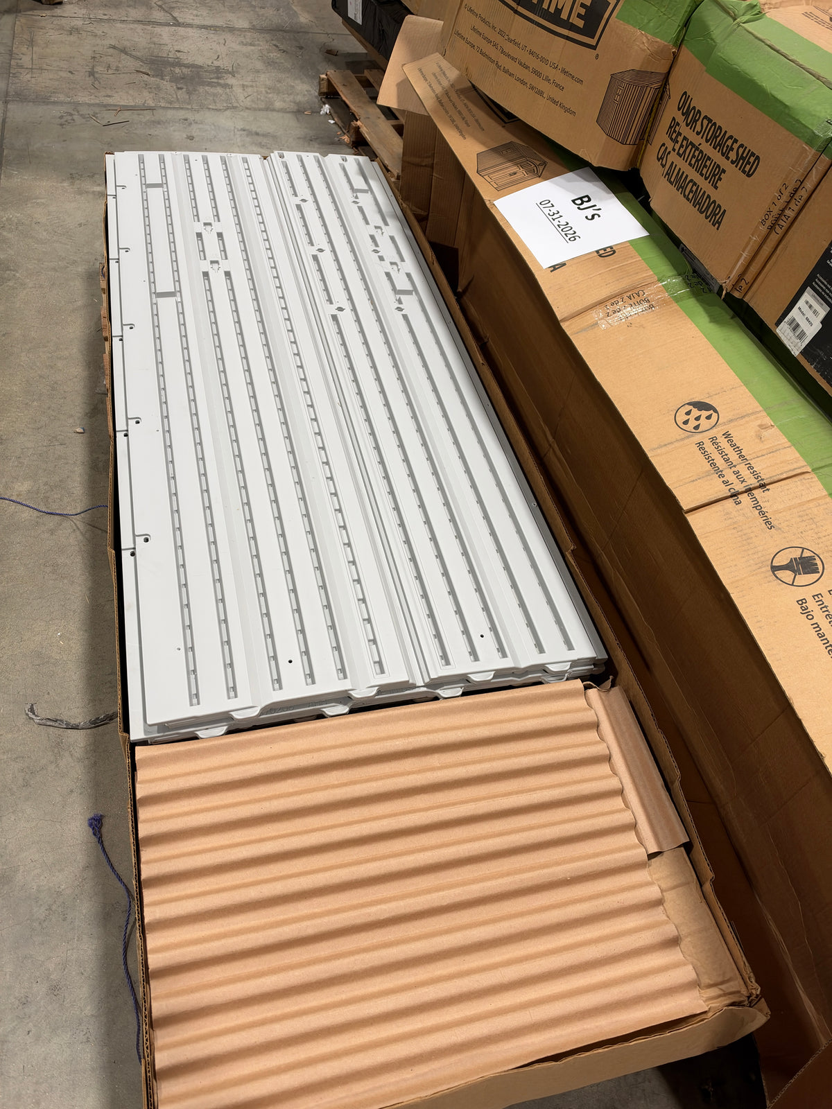 BJF250488 Lifetime 8' x 10' Outdoor Storage Shed(Good Condition)