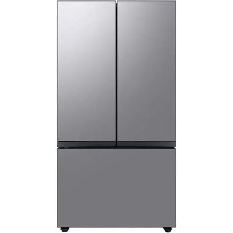 BLP00666 - SAMSUNG Bespoke 30 cu. ft. Standard Depth 3-Door French Door Smart - RF30BB6600QLA