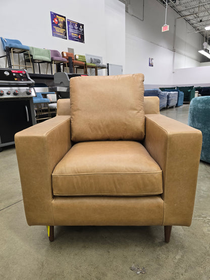IDF240283 - Sloan - Accent Chair  Leather  Palomino