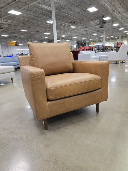 IDF240282 - Sloan - Accent Chair  Leather  Palomino